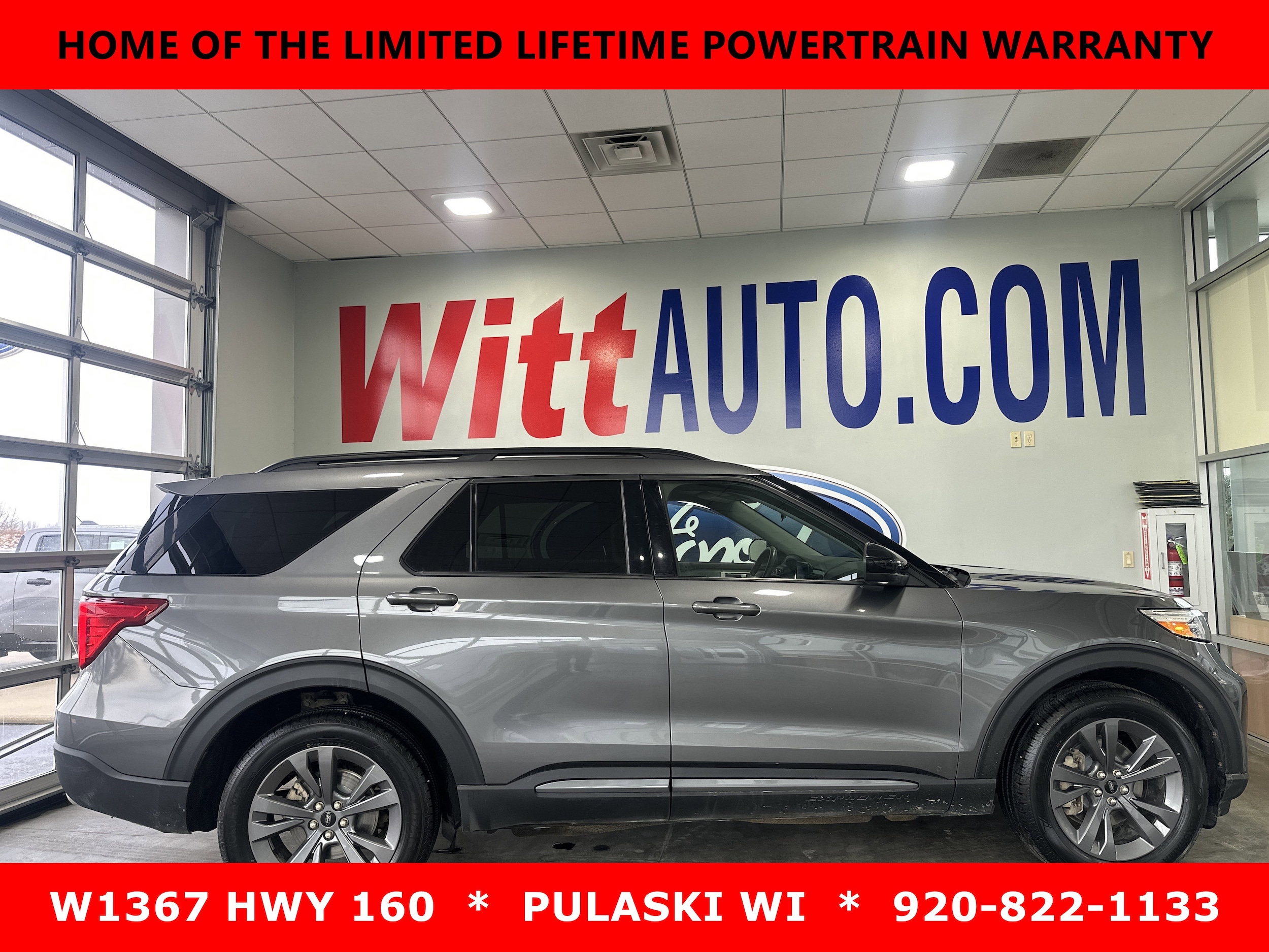 2022 Ford Explorer XLT's photo