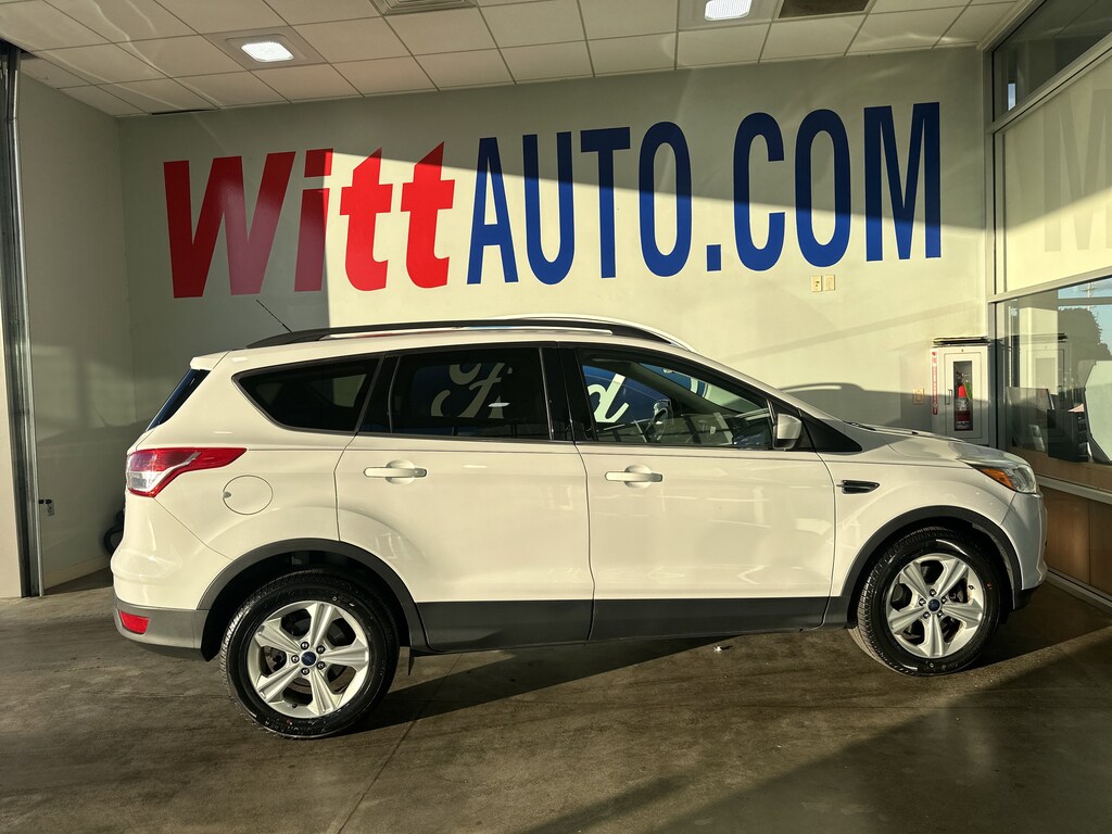 Used 2016 Ford Escape SE FWD SE