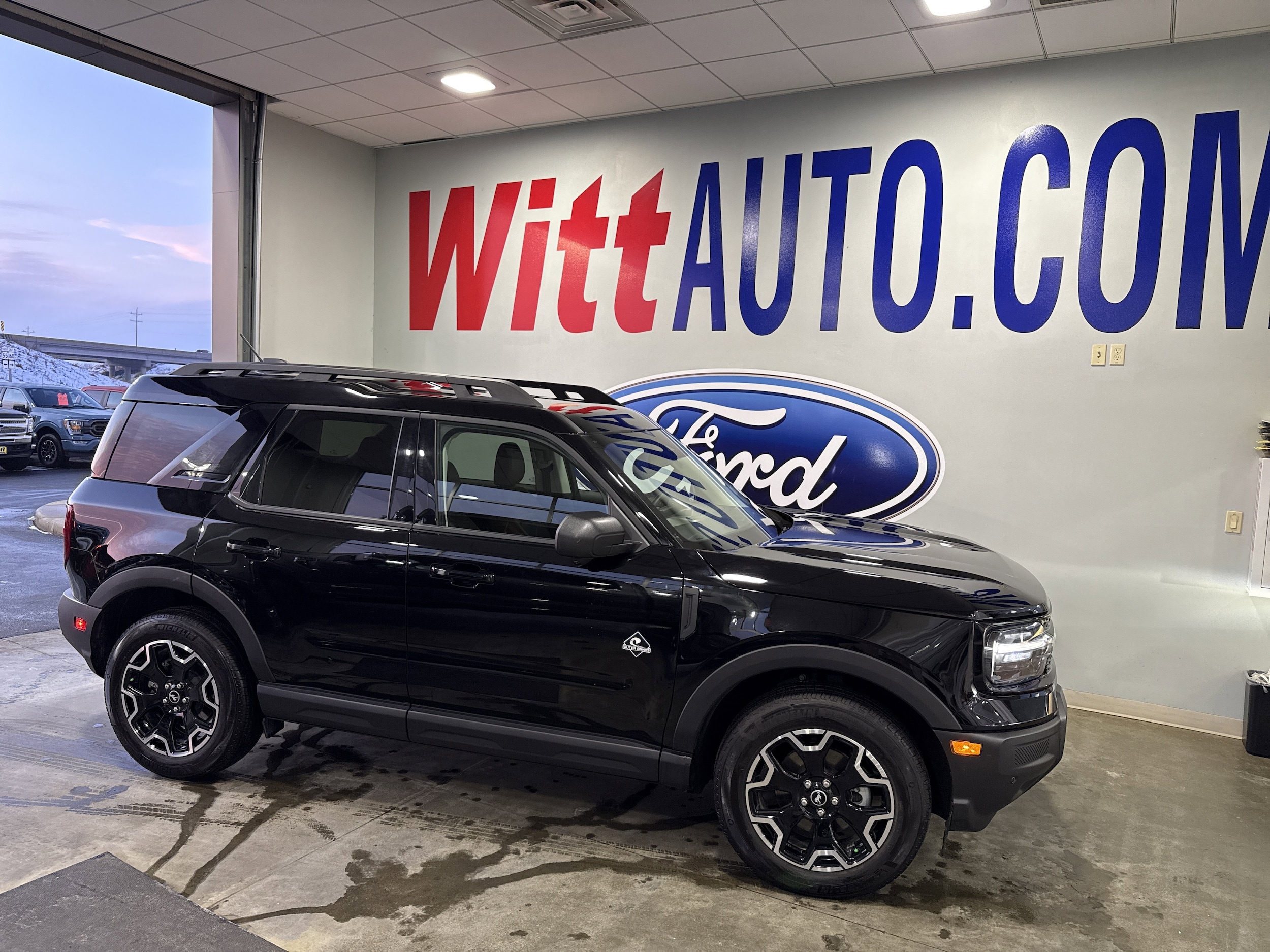 2025 Ford Bronco Sport Outer Banks's photo