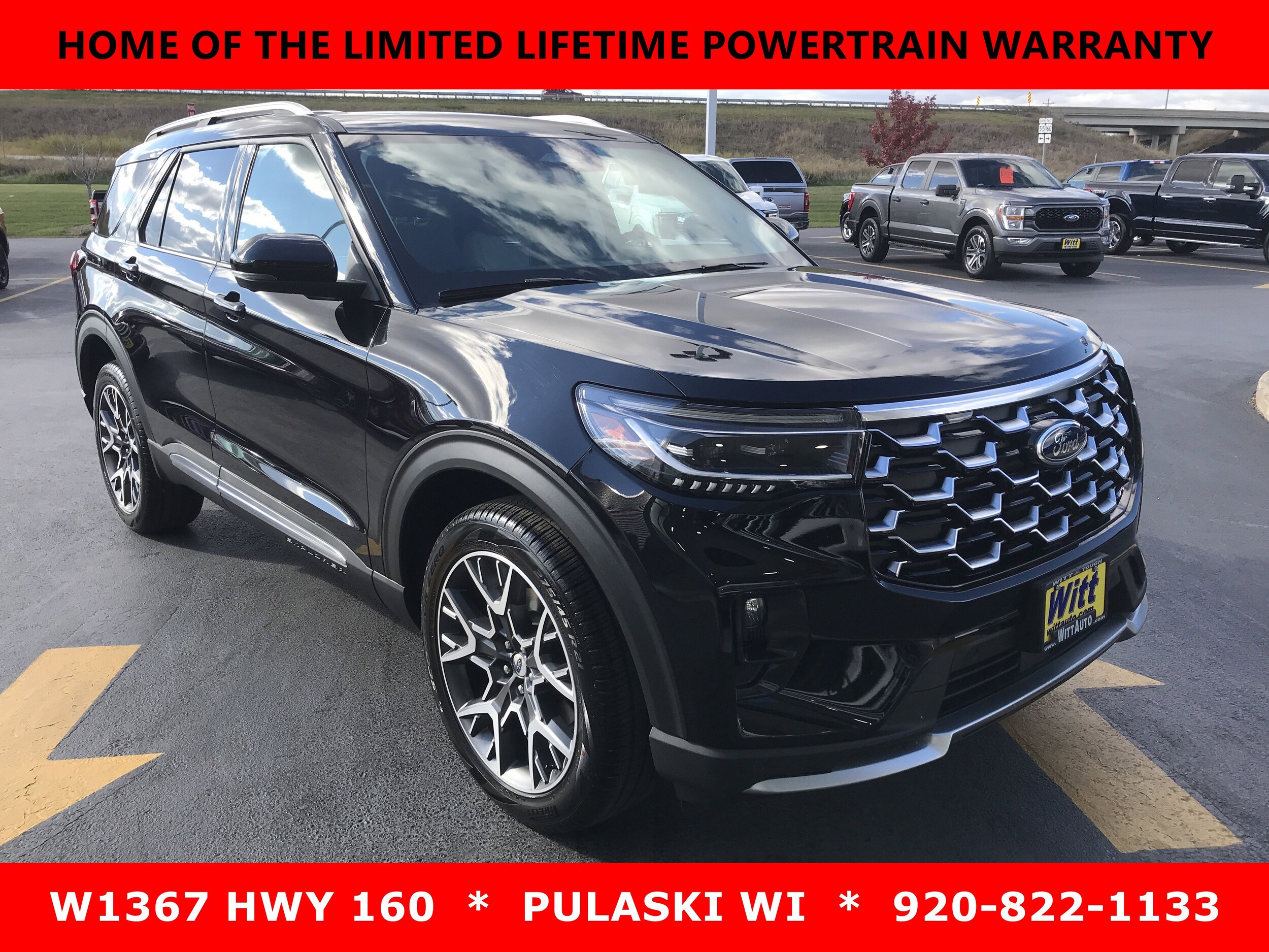 2025 Ford Explorer Platinum photo 2