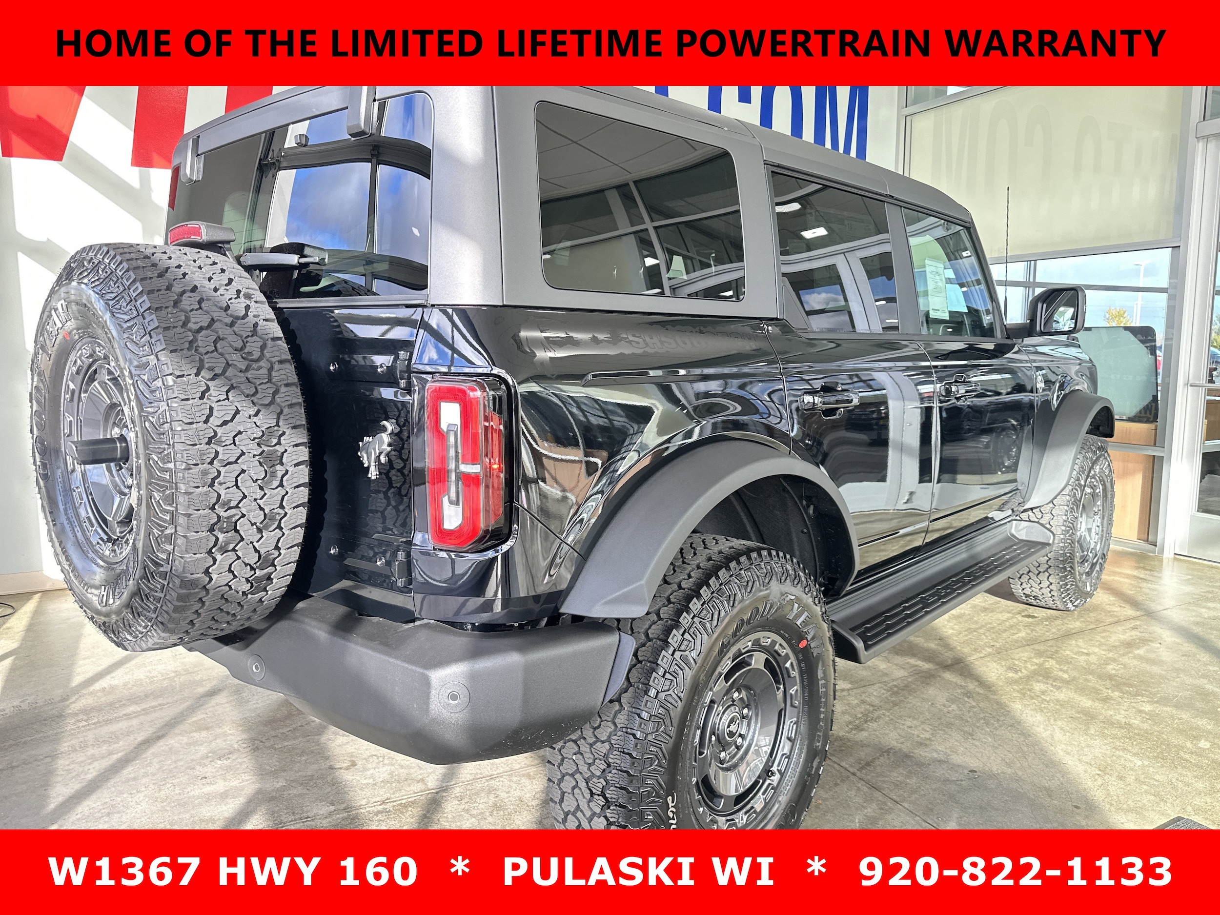 2025 Ford Bronco 4-Door Outer Banks's photo