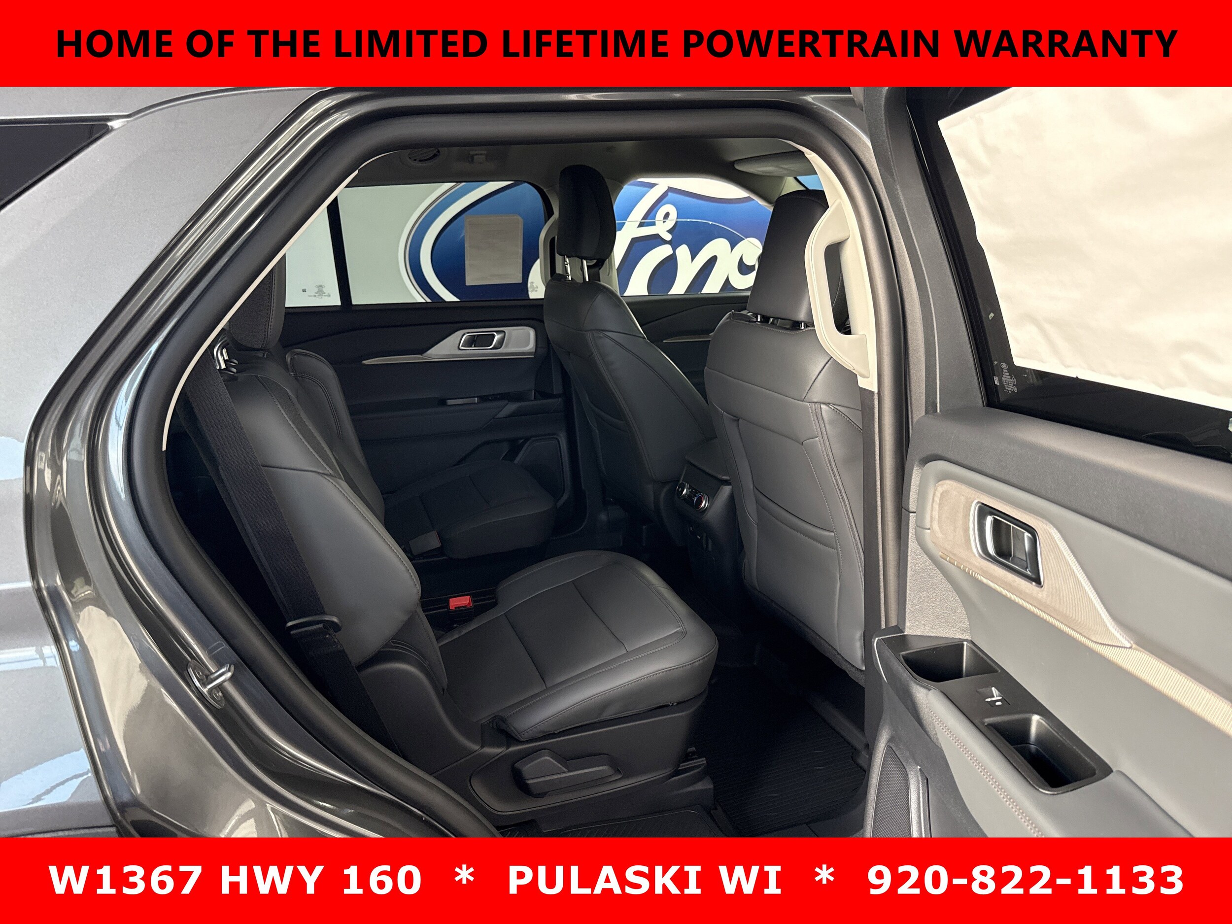 2026 Ford Explorer photo 3