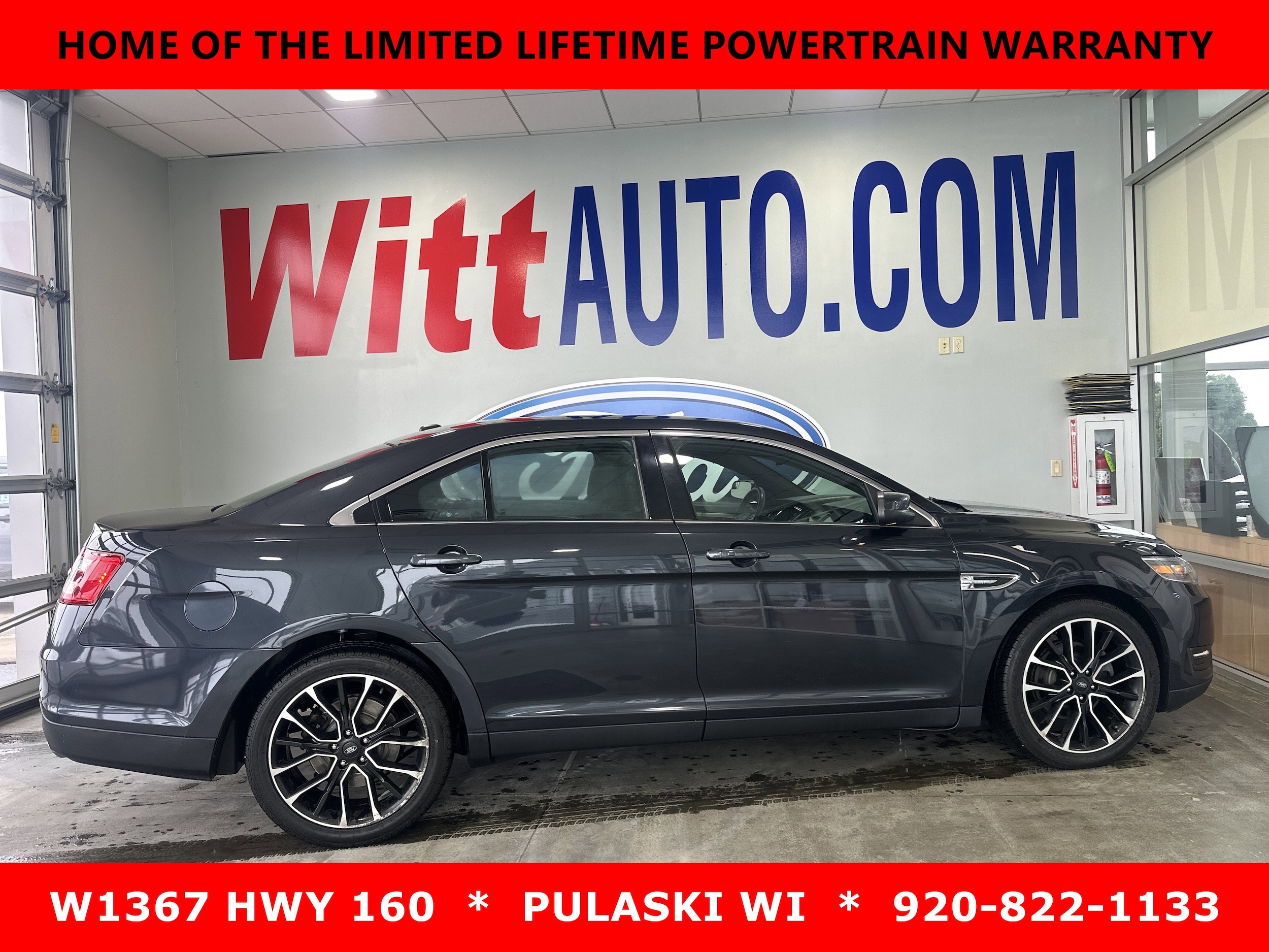 2017 Ford Taurus SEL's photo