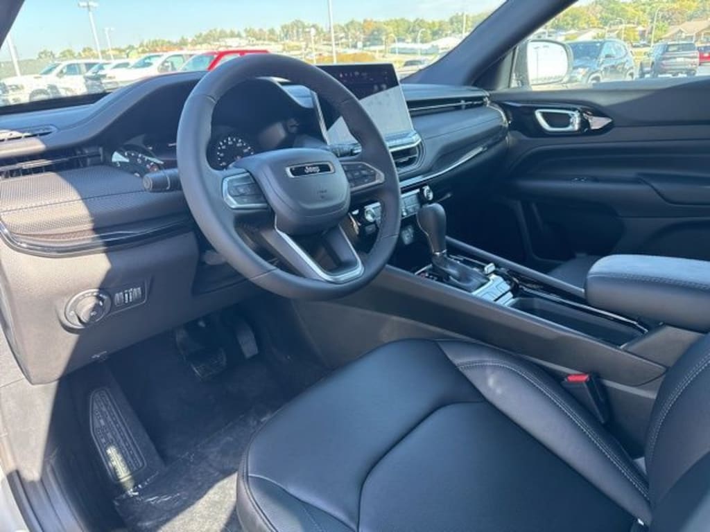 New 2026 Jeep Compass LIMITED ALTITUDE 4X4 Sport Utility