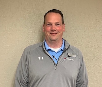 Staff member Nate Lengeling from 1fe54109e5bc