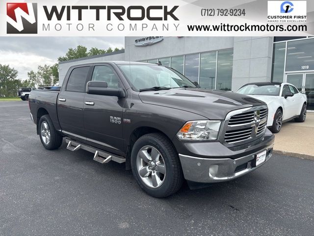 2017 RAM 1500 Big Horn 4x4 Crew Cab 5'7's photo