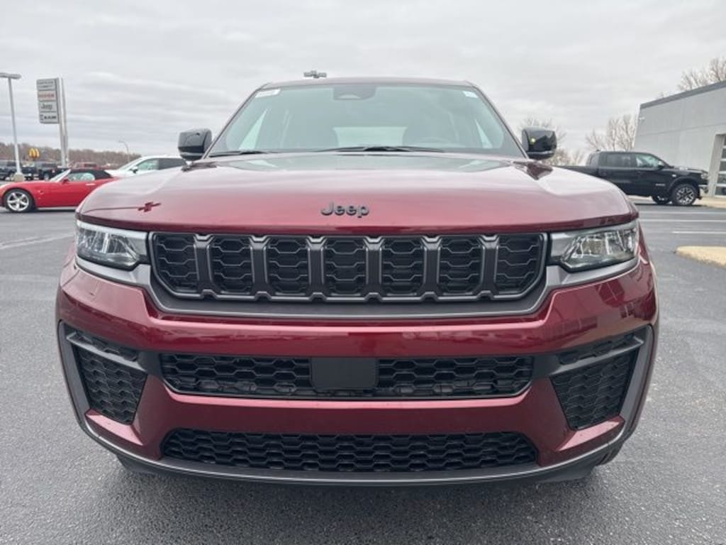 New 2026 Jeep Grand Cherokee LAREDO ALTITUDE 4X4 Sport Utility