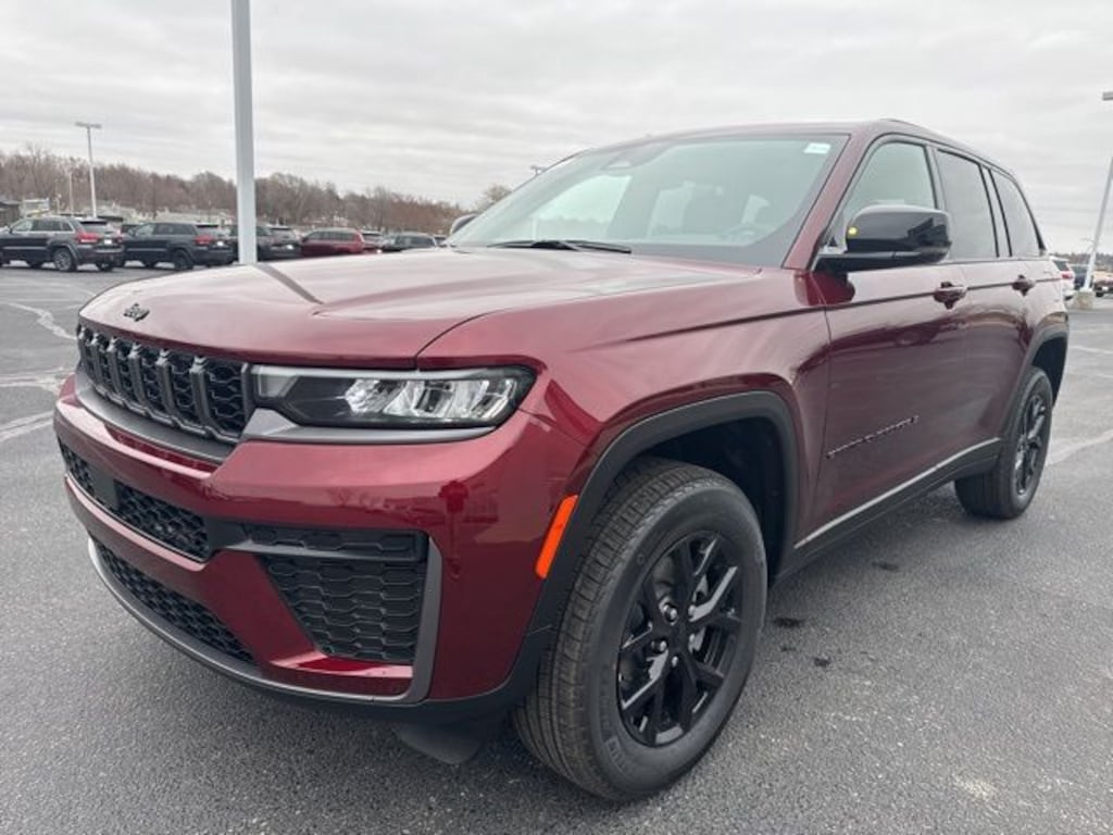 New 2026 Jeep Grand Cherokee LAREDO ALTITUDE 4X4 Sport Utility
