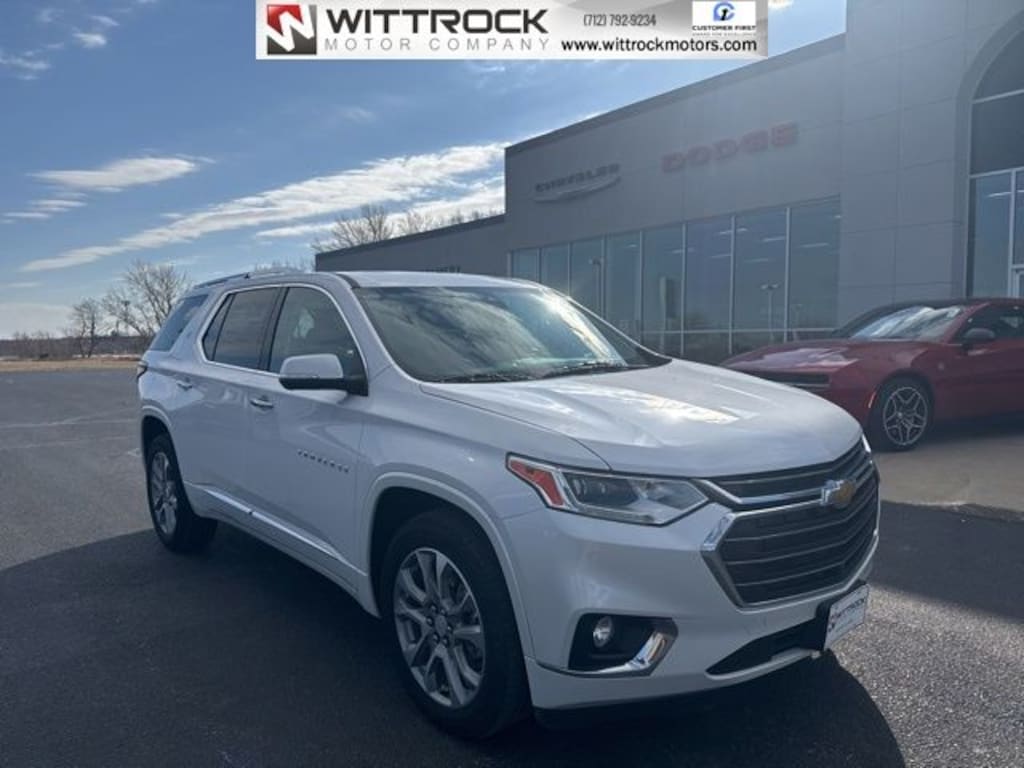 Used 2021 Chevrolet Traverse Premier SUV