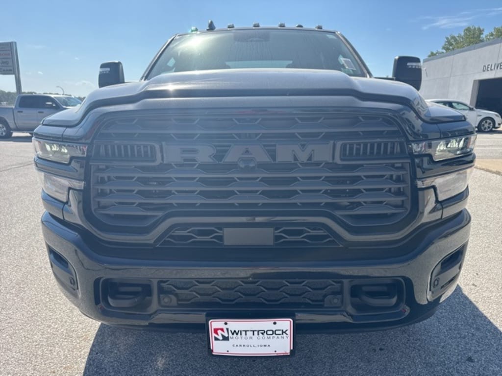 New 2026 Ram 2500 BIG HORN CREW CAB 4X4 6'4 BOX Pickup