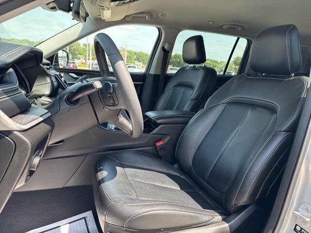 2023 Jeep Grand Cherokee Limited photo 3