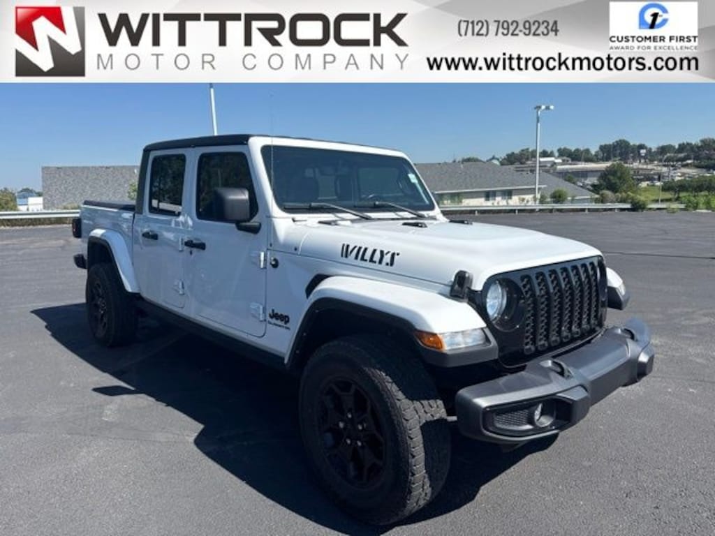 Used 2022 Jeep Gladiator Willys Truck Crew Cab