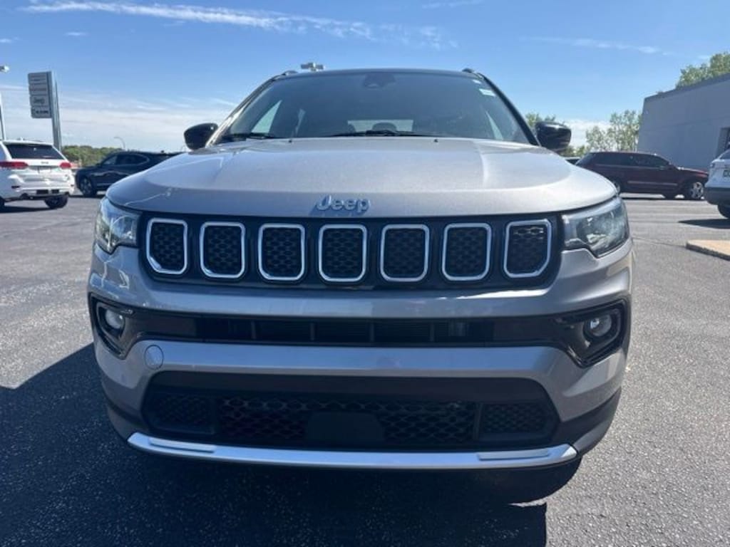 Used 2024 Jeep Compass Limited SUV