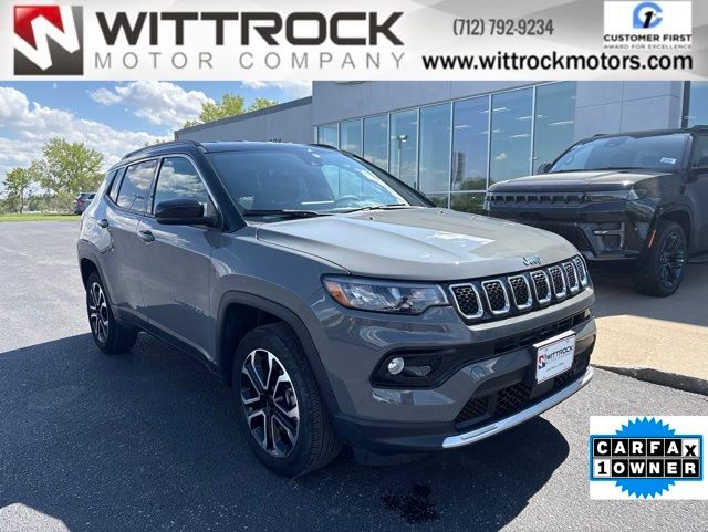 2023 Jeep Compass Limited 4X4's photo