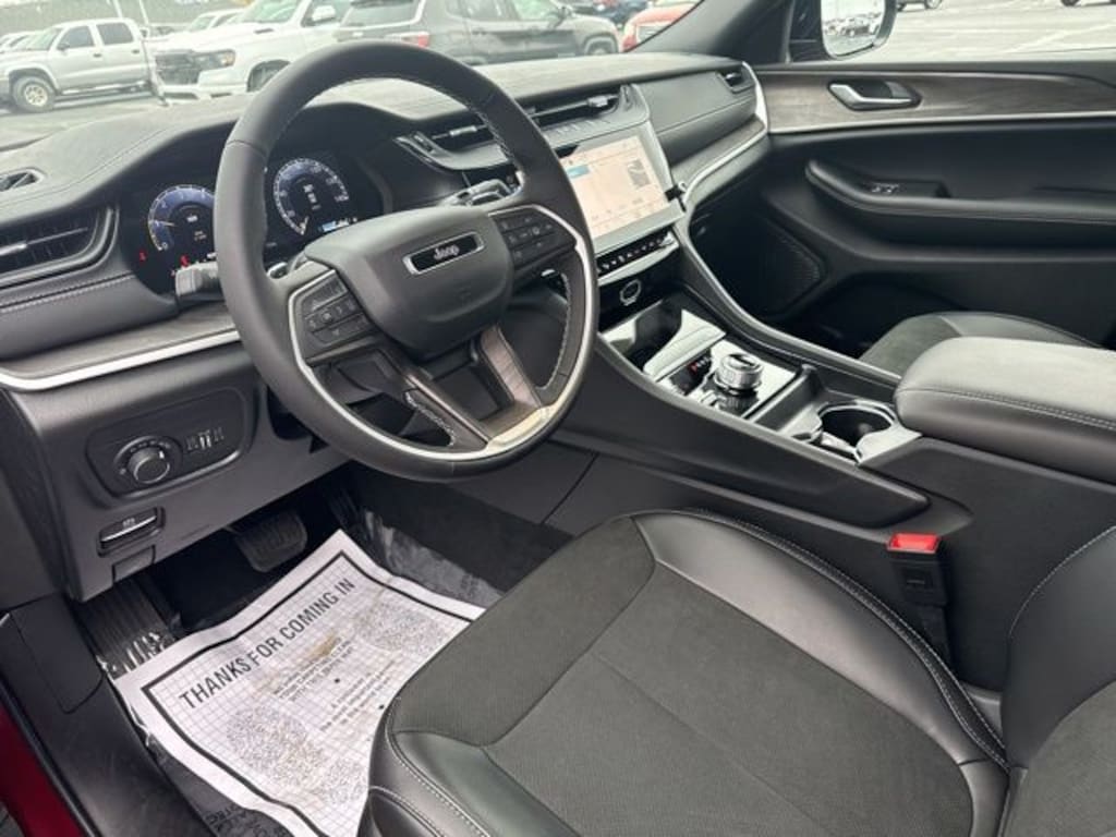New 2026 Jeep Grand Cherokee LAREDO ALTITUDE 4X4 Sport Utility