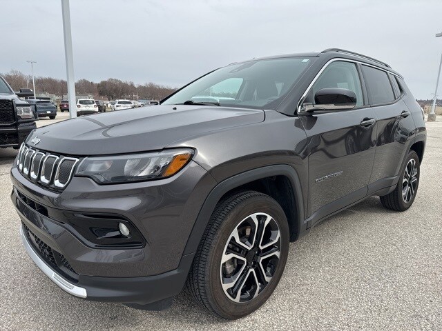 2022 Jeep Compass Limited photo 4