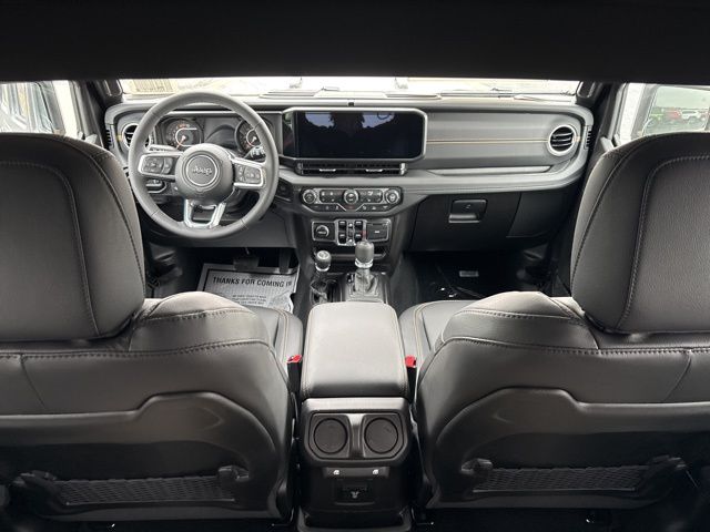 2026 Jeep Wrangler 4-Door Sahara - Photo 35