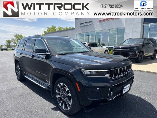 2021 Jeep Grand Cherokee L Overland's photo