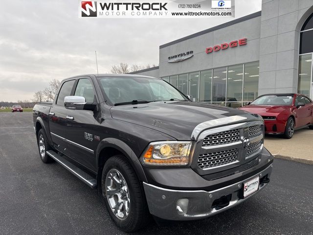 2017 RAM Ram 1500 Pickup Laramie