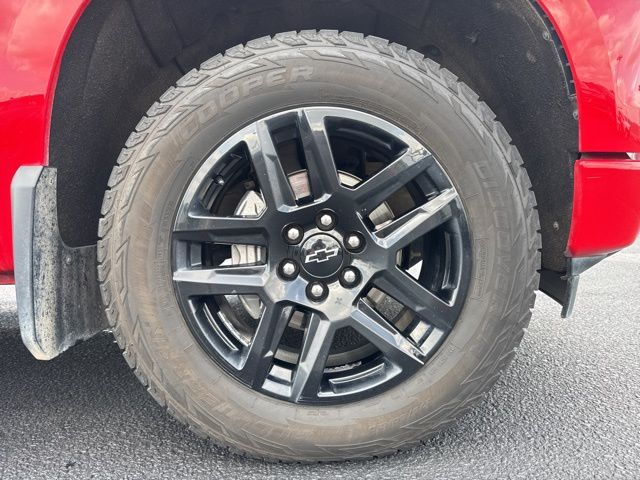 2023 Chevrolet Silverado 1500 RST - Photo 11