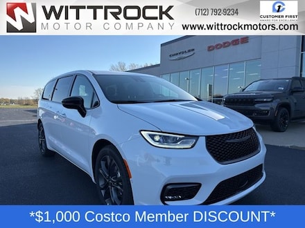 2026 Chrysler Pacifica SELECT Passenger Van
