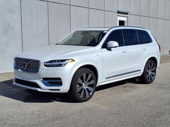 2023 Volvo XC90 Recharge Plug-In Hybrid Ultimate SUV