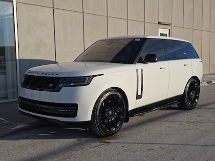 2023 Land Rover Range Rover SE SUV