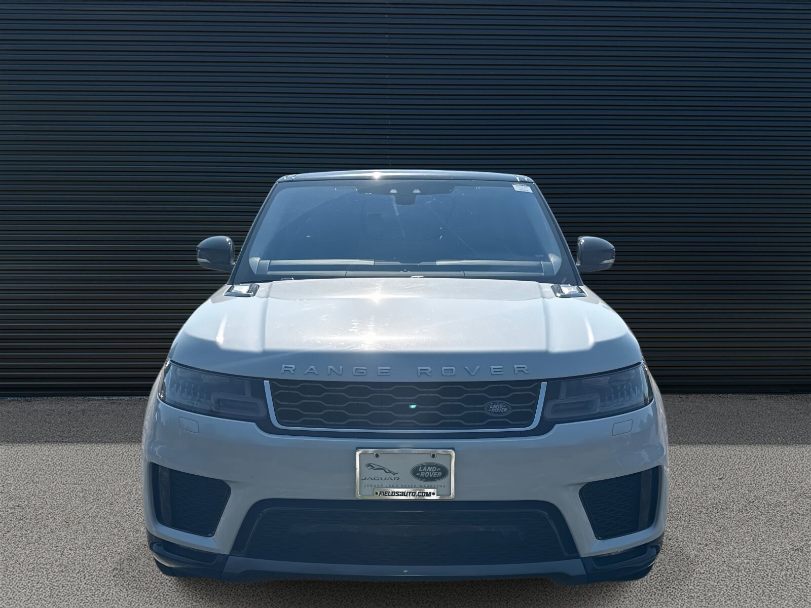 2020 Land Rover Range Rover Sport HSE photo 2