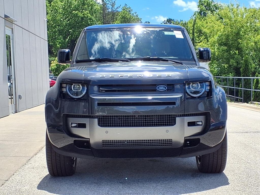 New 2026 Land Rover Defender 130 V8 SUV
