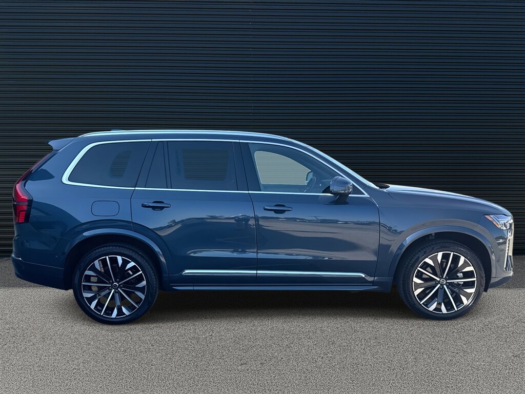 Used 2025 Volvo XC90 Plus SUV