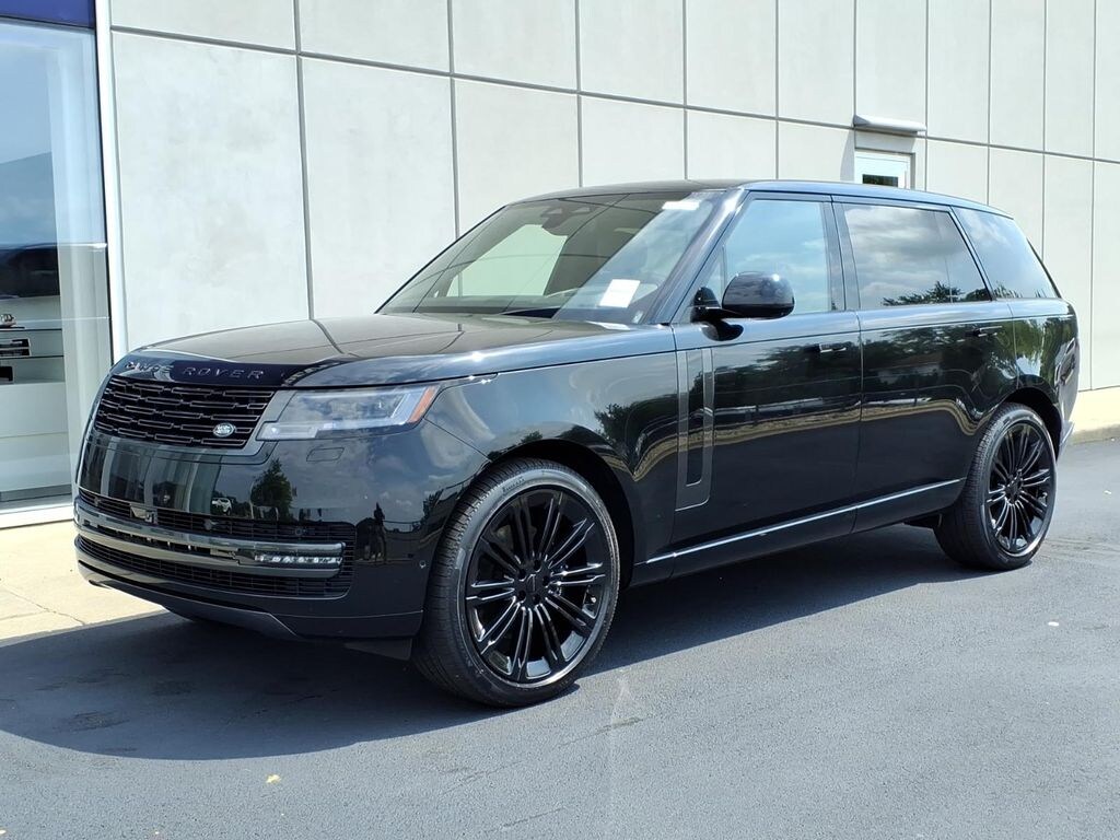 New 2026 Land Rover Range Rover SE 7 Seats SUV