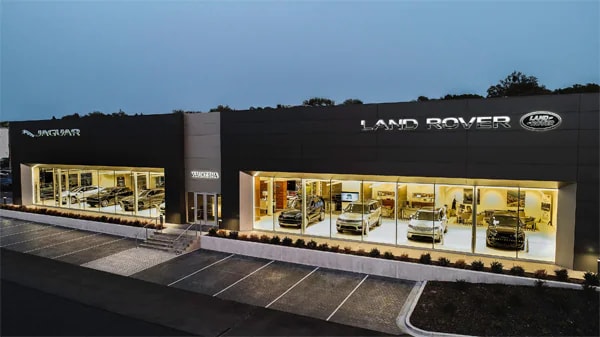 land-rover-waukesha.png