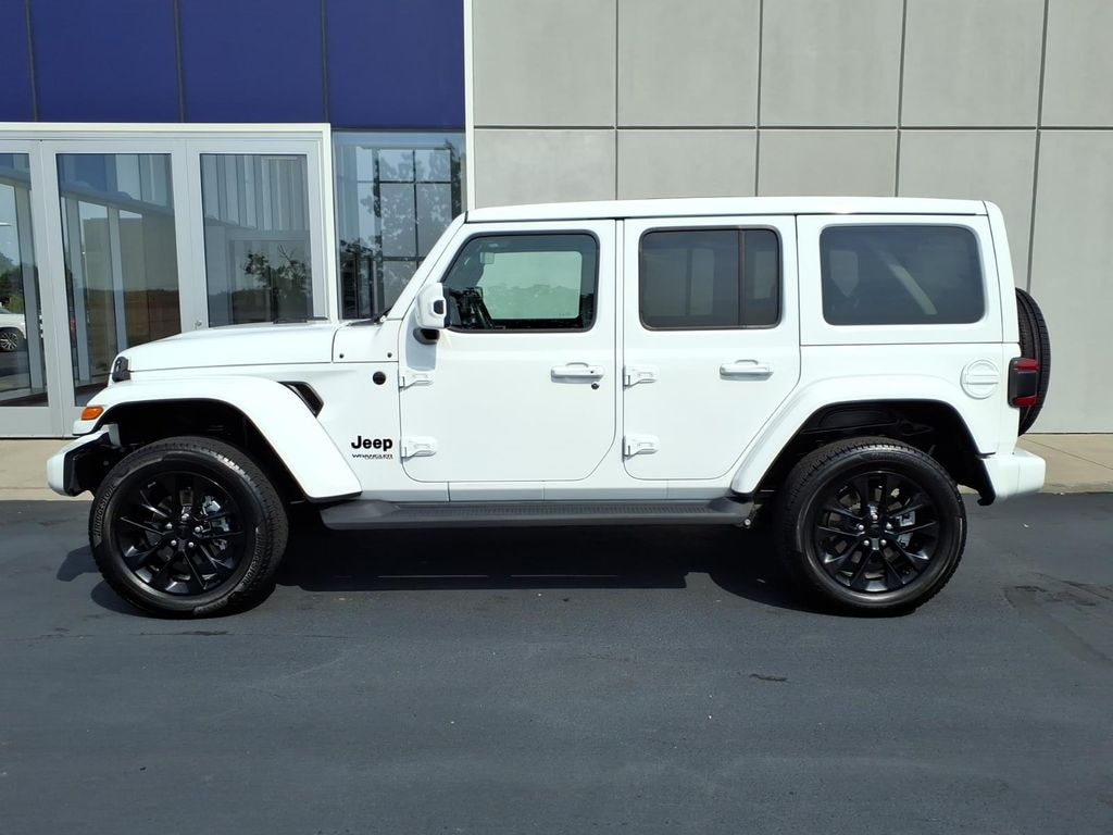 Used 2021 Jeep Wrangler Unlimited Sahara High Altitude SUV