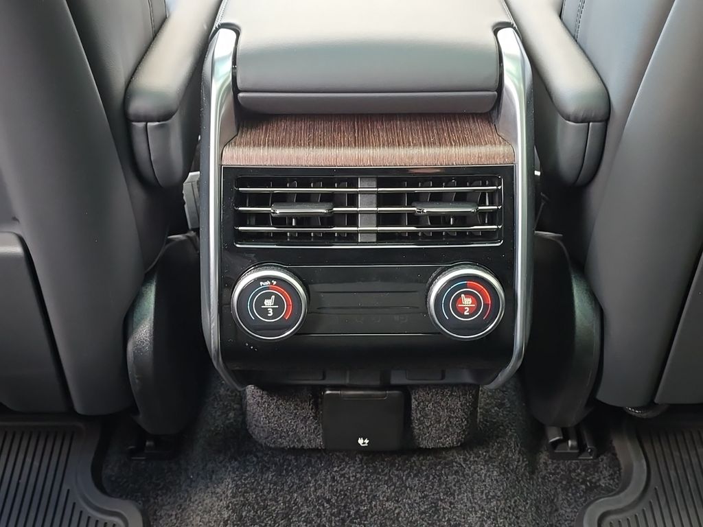 2025 Land Rover Range Rover SE - Photo 24