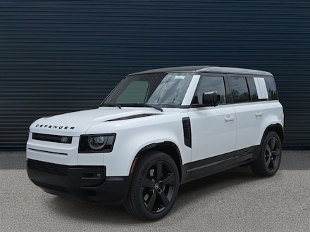 2025 Land Rover Defender 110 V8 SUV