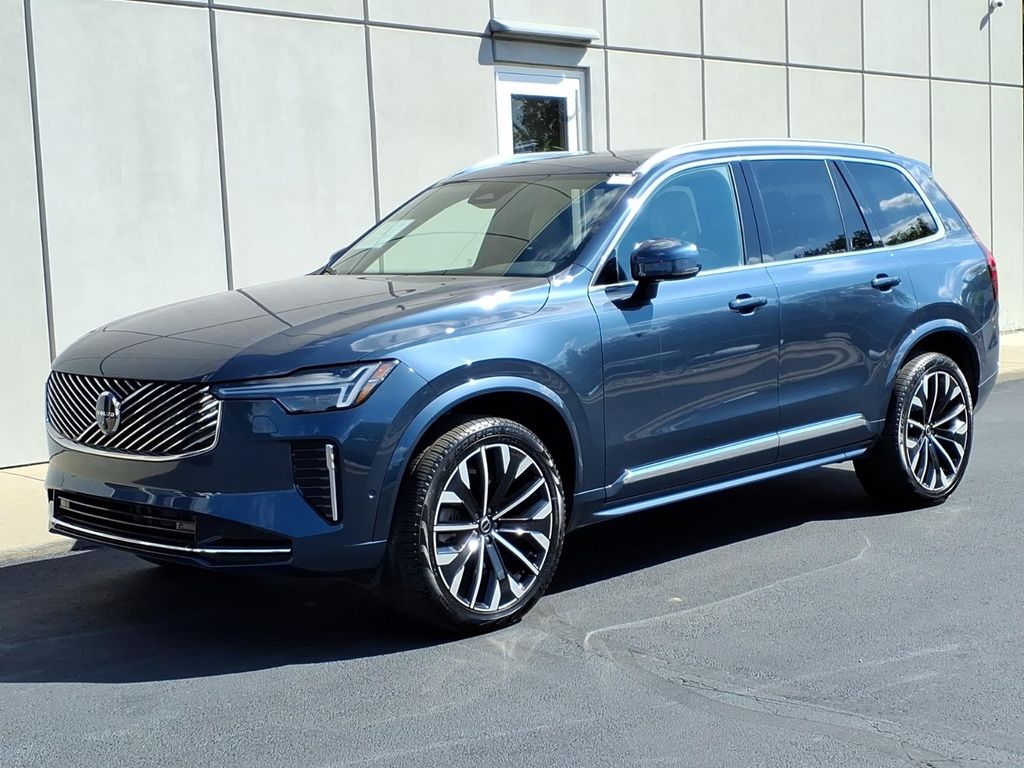 Used 2026 Volvo XC90 B6 Plus 7-Seater SUV
