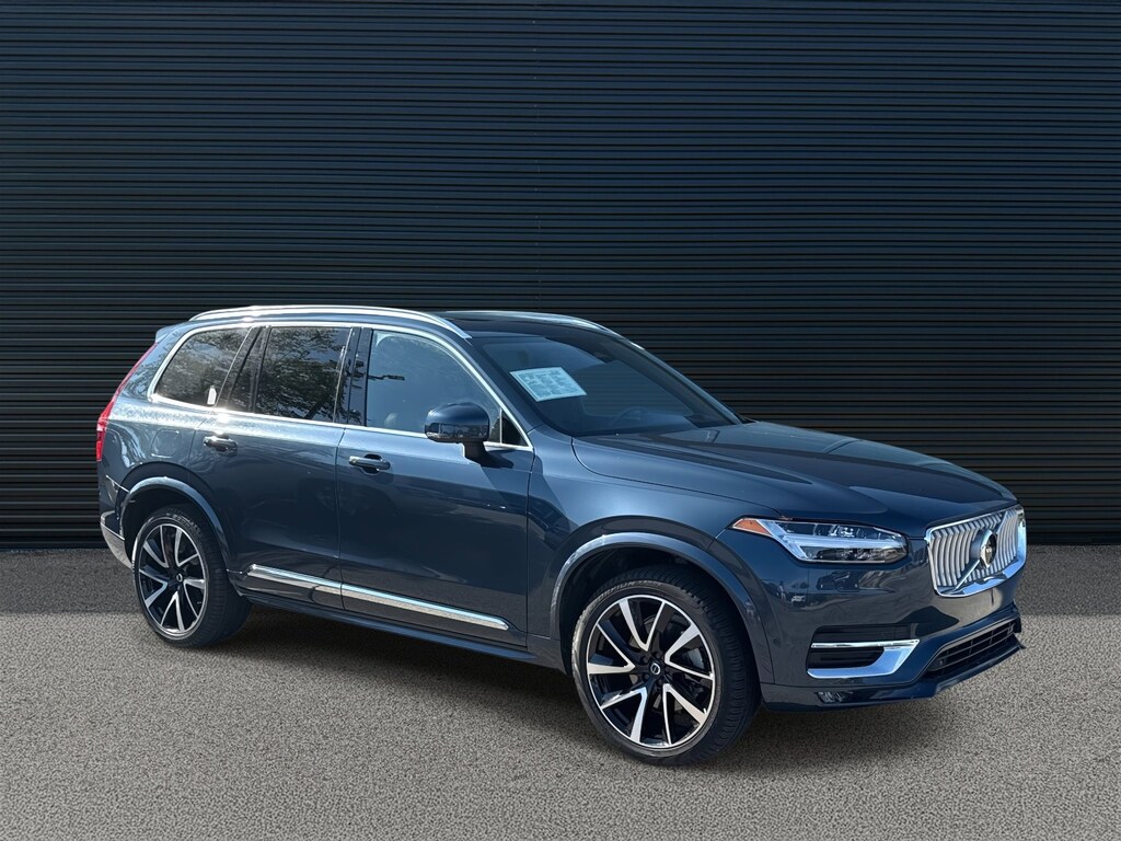 Used 2023 Volvo XC90 Plus SUV