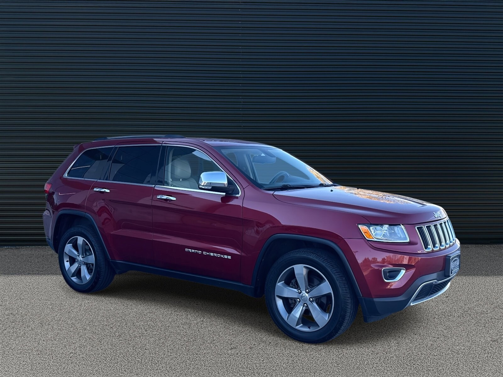 2014 Jeep Grand Cherokee Limited photo 3