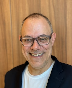 Staff member John Konstan from ID_473dffb357ab