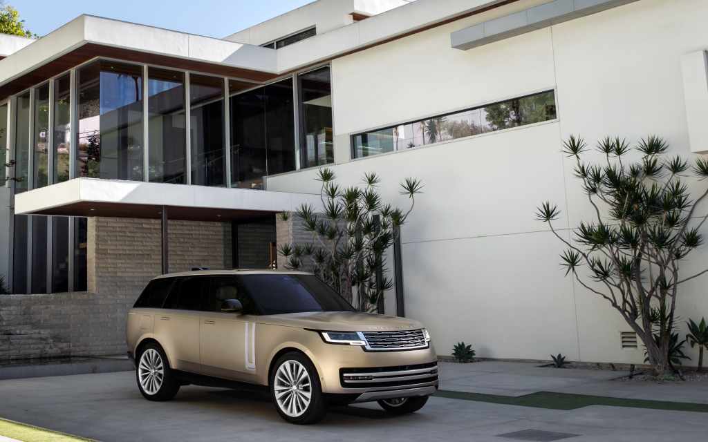Range Rover parked at a house