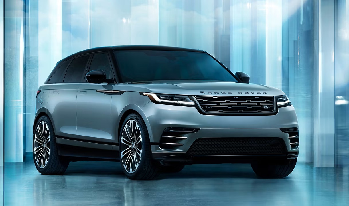 2026 Range Rover Velar posed
