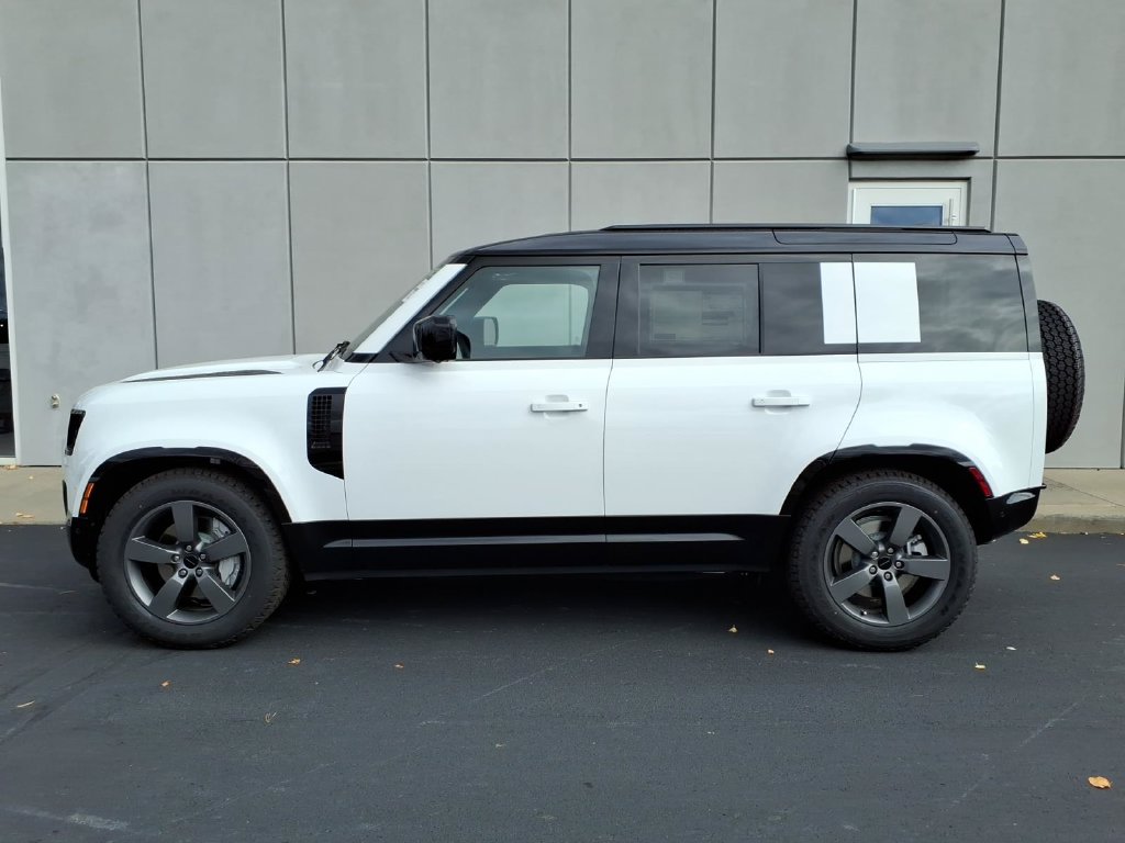 New 2026 Land Rover Defender 110 X-Dynamic SE SUV