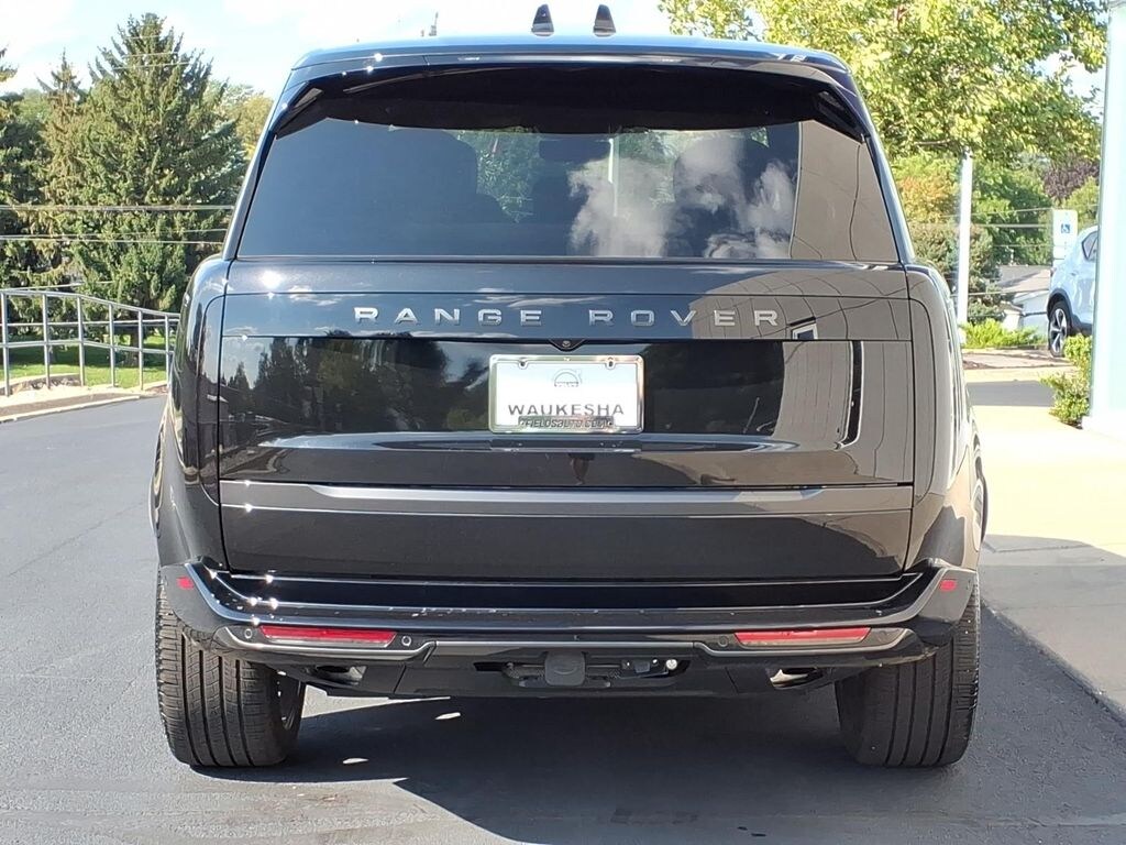 Used 2026 Land Rover Range Rover SE SUV