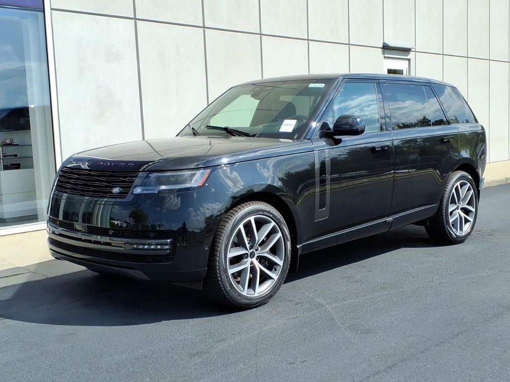 New 2026 Land Rover Range Rover SE LWB 7-Seats / V8 SUV