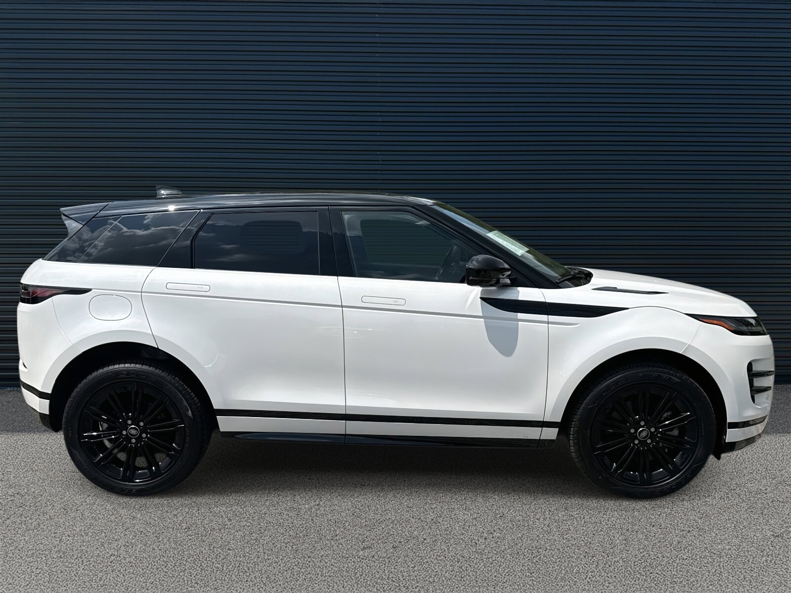 2024 Land Rover Range Rover Evoque SE Dynamic Dynamic SE photo 4