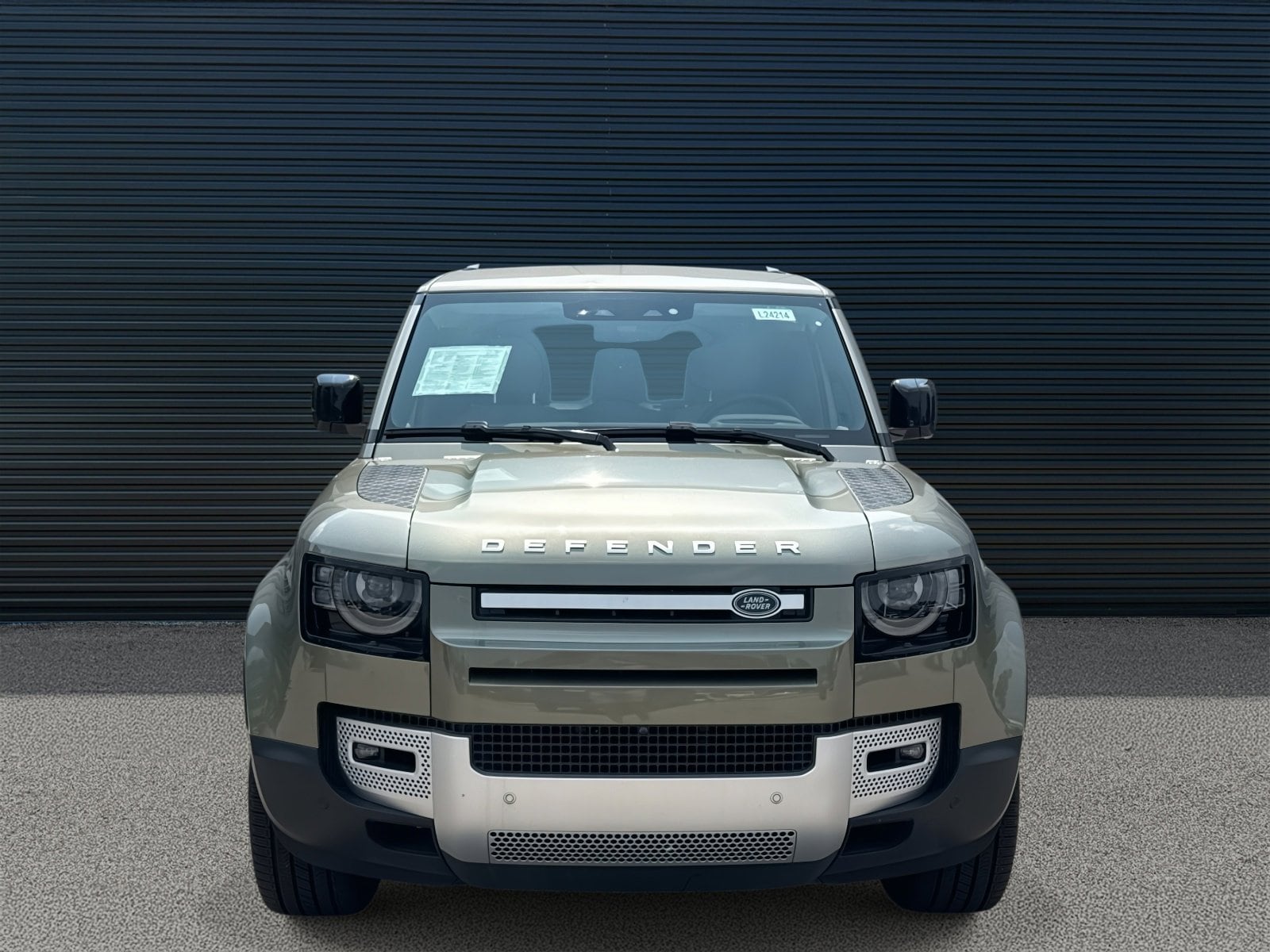 SALEJFEU8R2322249