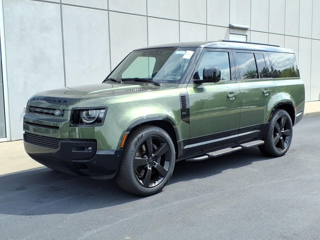 New 2026 Land Rover Defender 130 X-Dynamic SE SUV