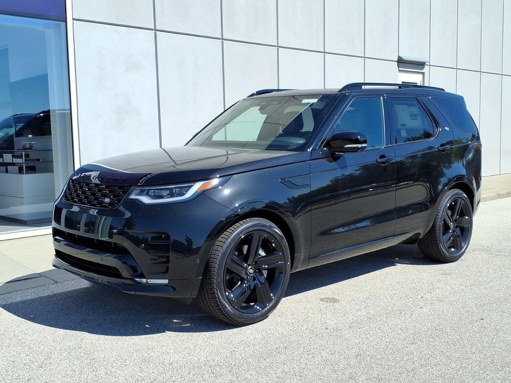 New 2026 Land Rover Discovery Dynamic SE SUV
