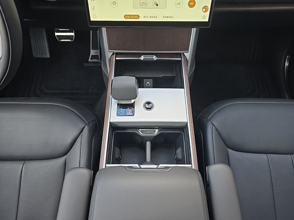 2025 Land Rover Range Rover SE - Photo 19