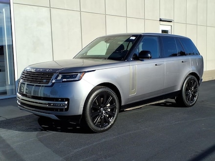 2025 Land Rover Range Rover Plug-In Hybrid SE SUV